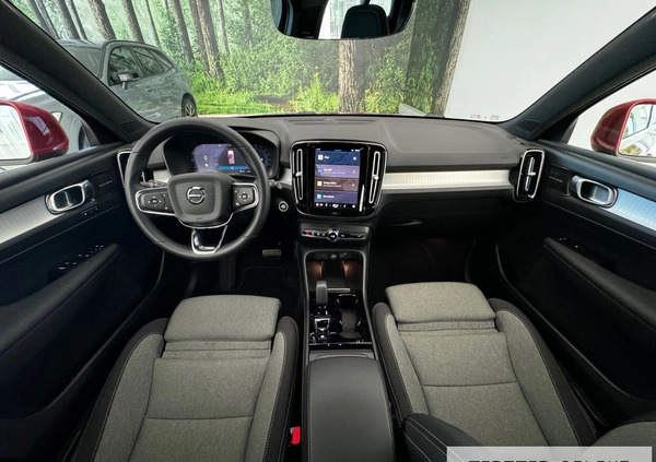 Volvo XC 40 cena 169900 przebieg: 37355, rok produkcji 2023 z Gostynin małe 301